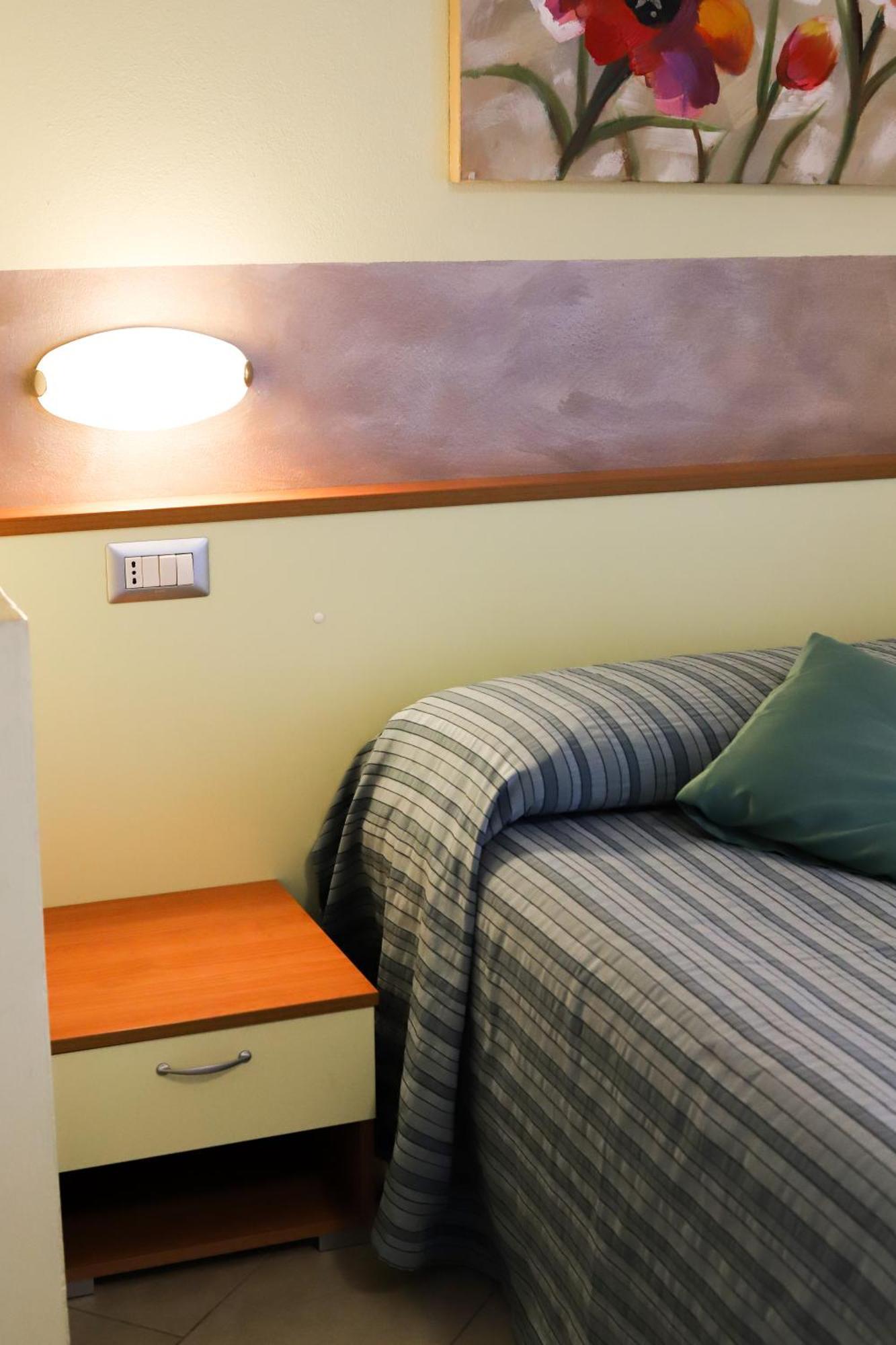 Aparthotel San Rocco Relais Soiano Del Lago Exteriér fotografie